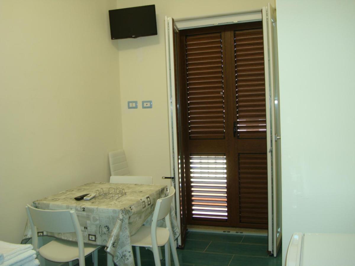 فيومفريدو بروزيو Guest House Mare E Luna المظهر الخارجي الصورة