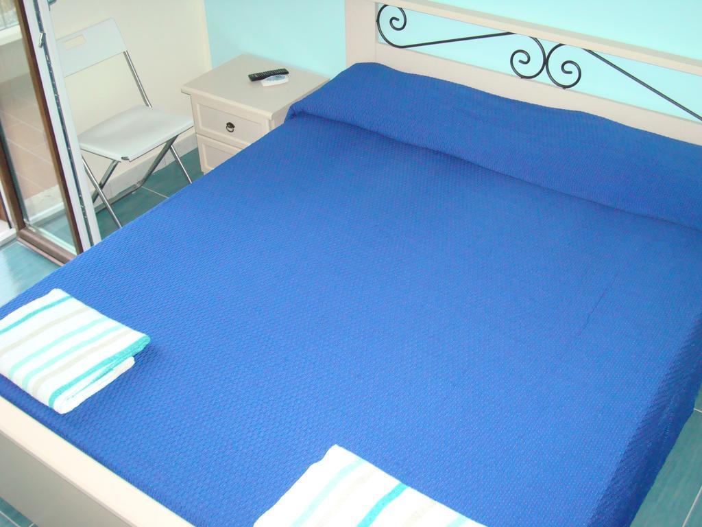 فيومفريدو بروزيو Guest House Mare E Luna المظهر الخارجي الصورة