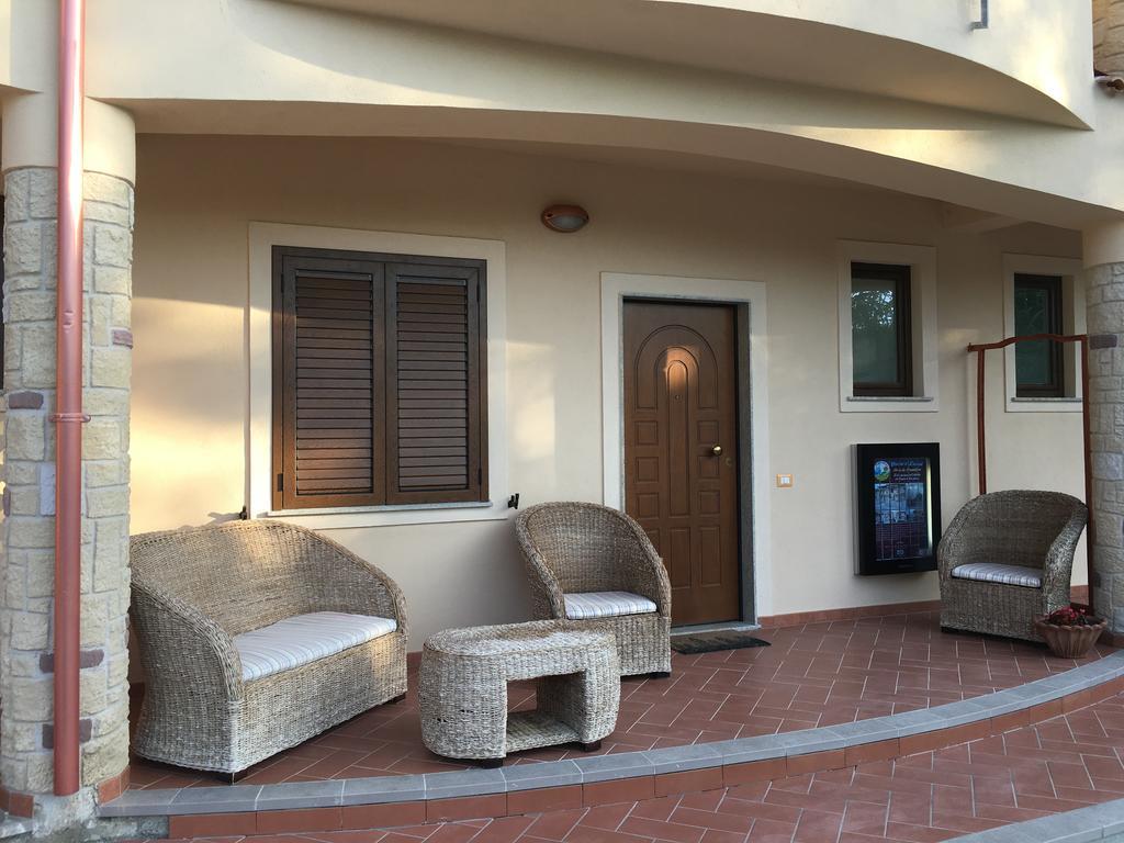 فيومفريدو بروزيو Guest House Mare E Luna المظهر الخارجي الصورة
