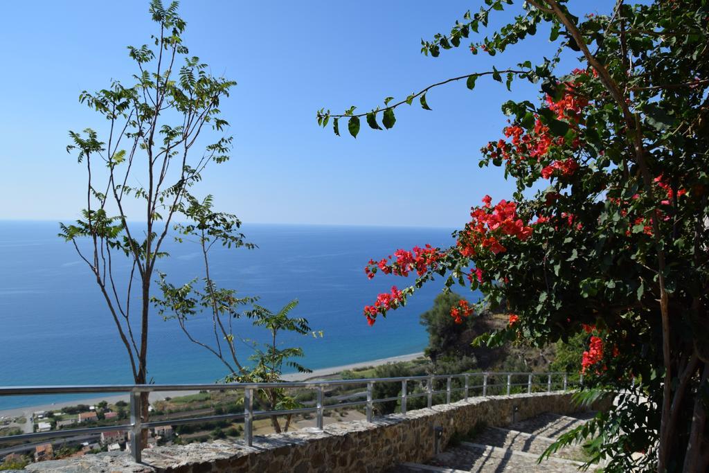 فيومفريدو بروزيو Guest House Mare E Luna المظهر الخارجي الصورة