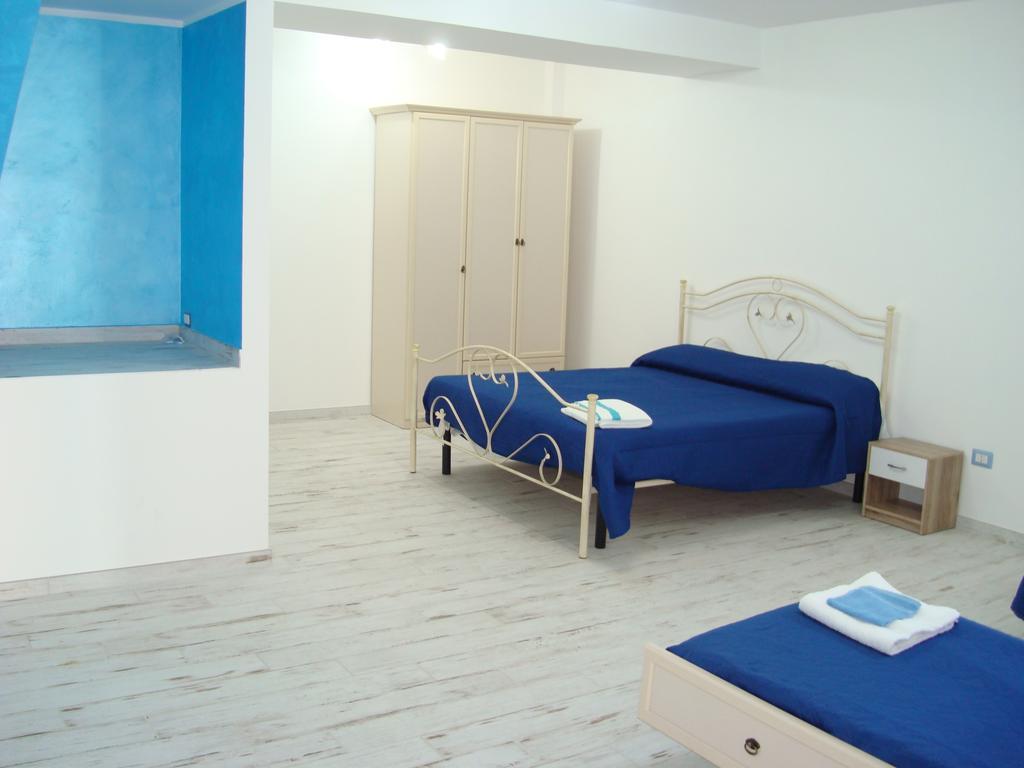 فيومفريدو بروزيو Guest House Mare E Luna المظهر الخارجي الصورة