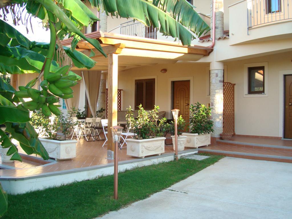 فيومفريدو بروزيو Guest House Mare E Luna المظهر الخارجي الصورة