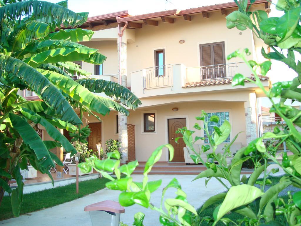 فيومفريدو بروزيو Guest House Mare E Luna المظهر الخارجي الصورة